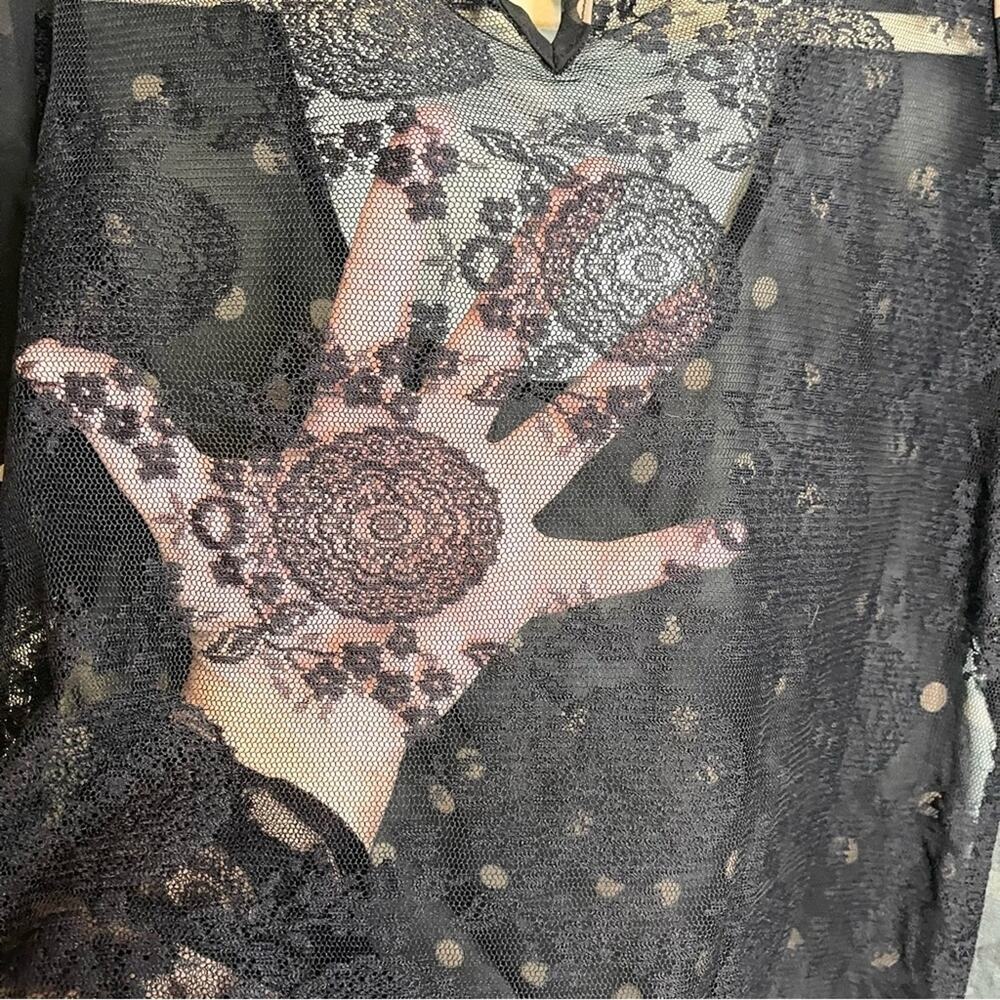 Passport Women's Black Polka Dots Short Sleeve Sheer Lace Mesh Blouse Top Large - Picture 6 of 10